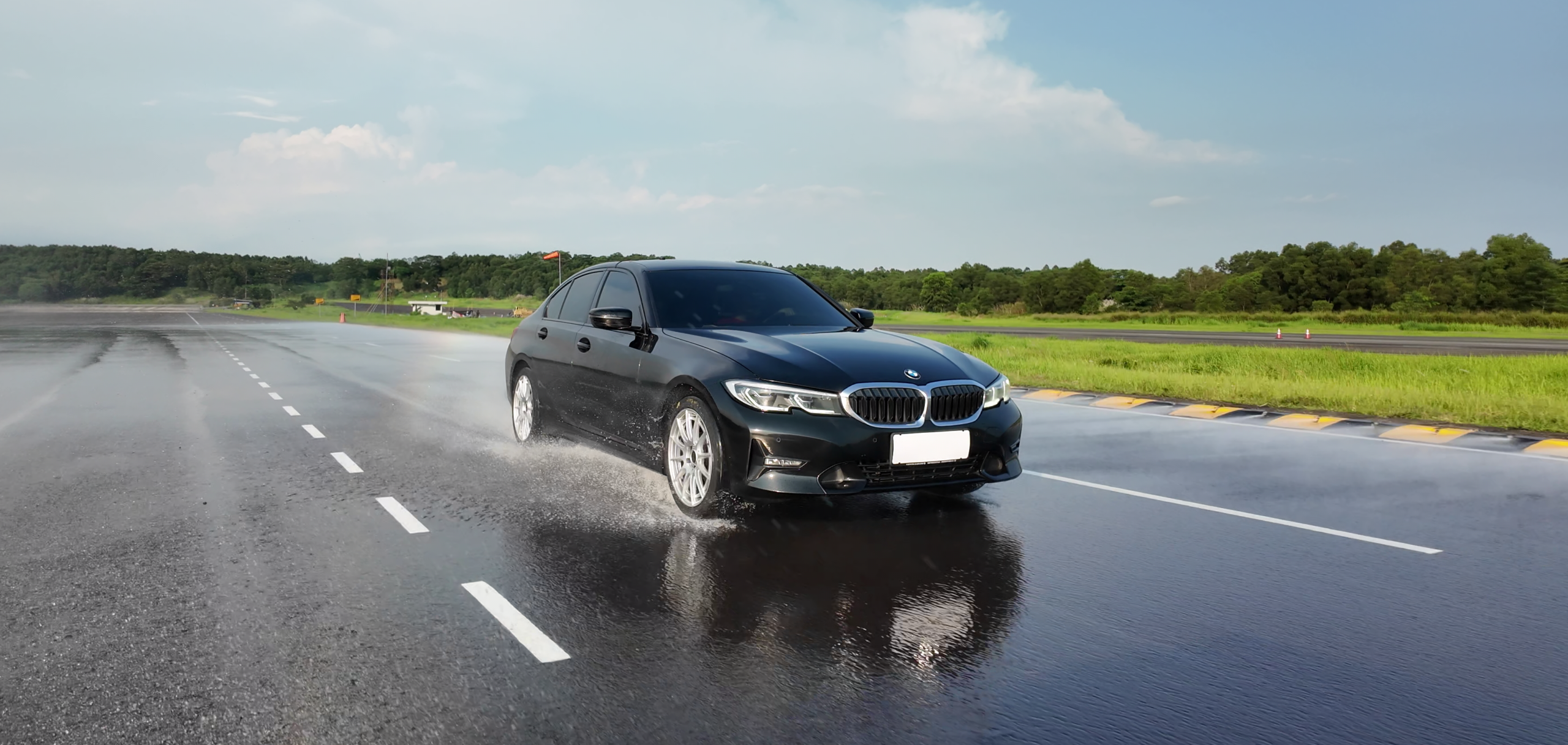 top-tire-review-uhp test vehicle