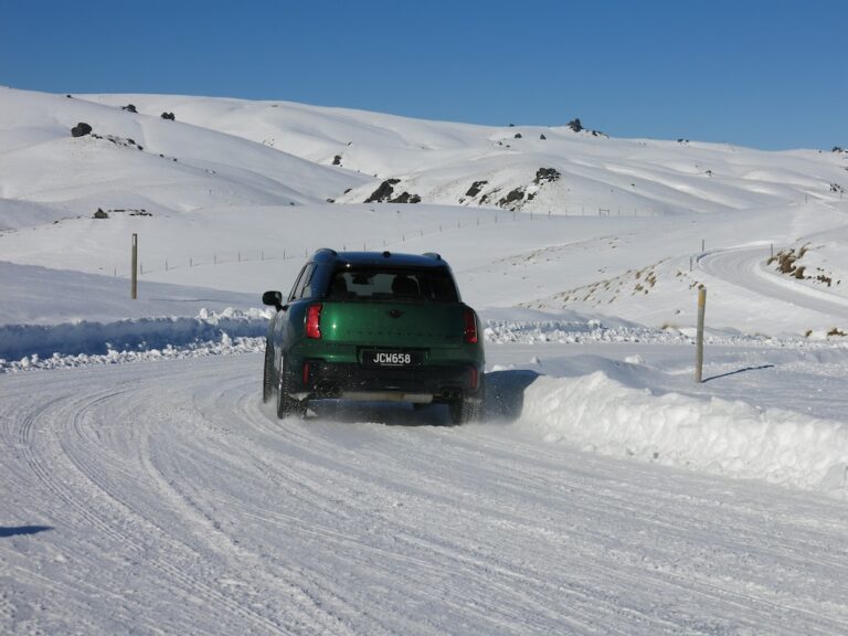 AUTO BILD Reifentest 2026: 225/55 R18 — SUV · Ganzjahresreifen — Goodyear Vector All Season 4